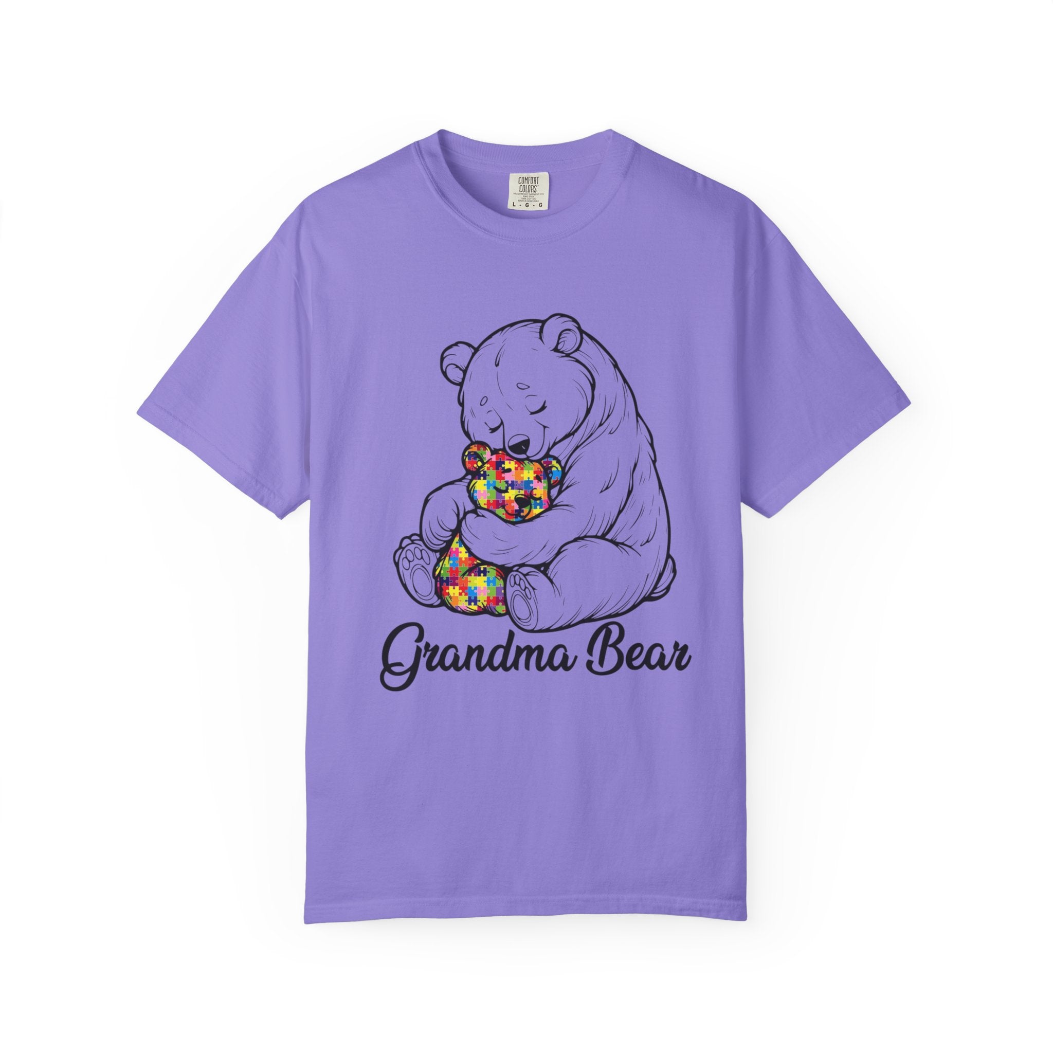 Grandma Bear T-Shirt – Cute Bear Hug Design with Colorful Teddy