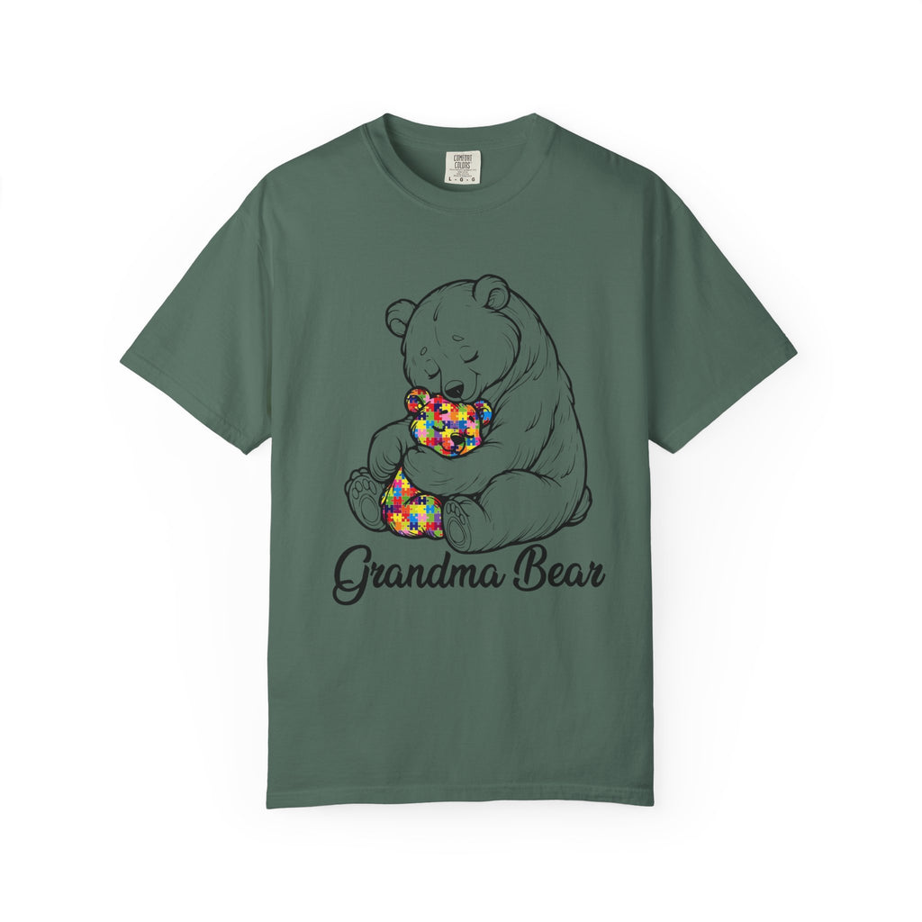 Grandma Bear T-Shirt – Cute Bear Hug Design with Colorful Teddy