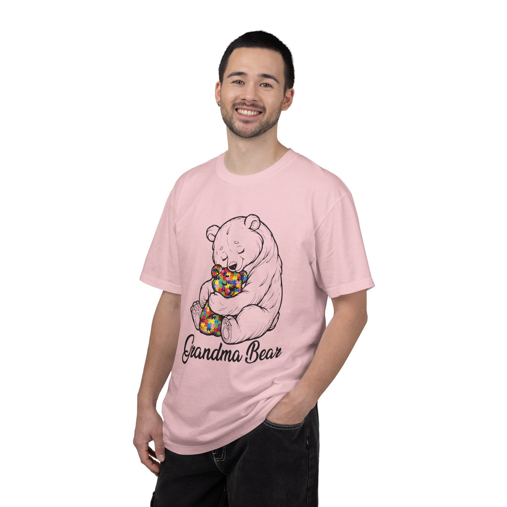Grandma Bear T-Shirt – Cute Bear Hug Design with Colorful Teddy