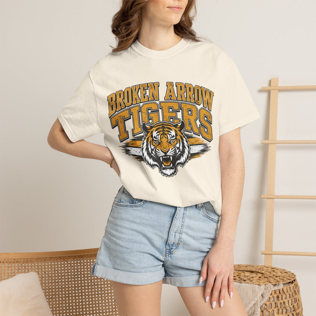 Broken Arrow Tigers Vintage Tiger Head T-Shirt