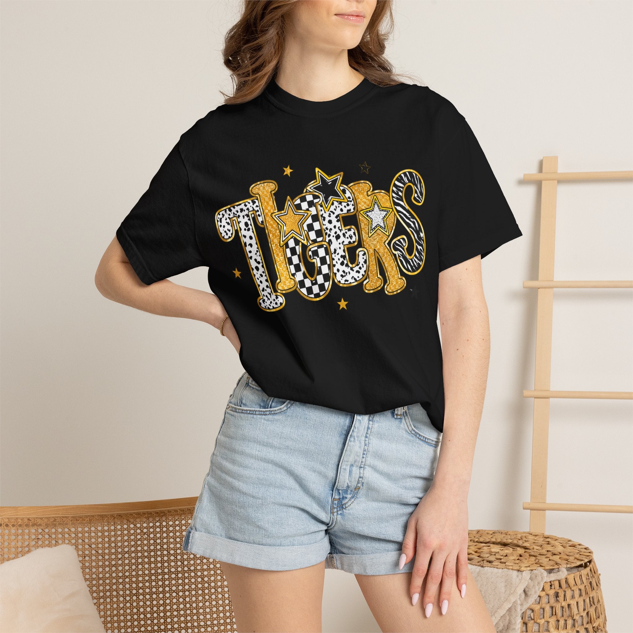 T-Shirt — 'Tigers' Retro Leopard Print Graphic Tee