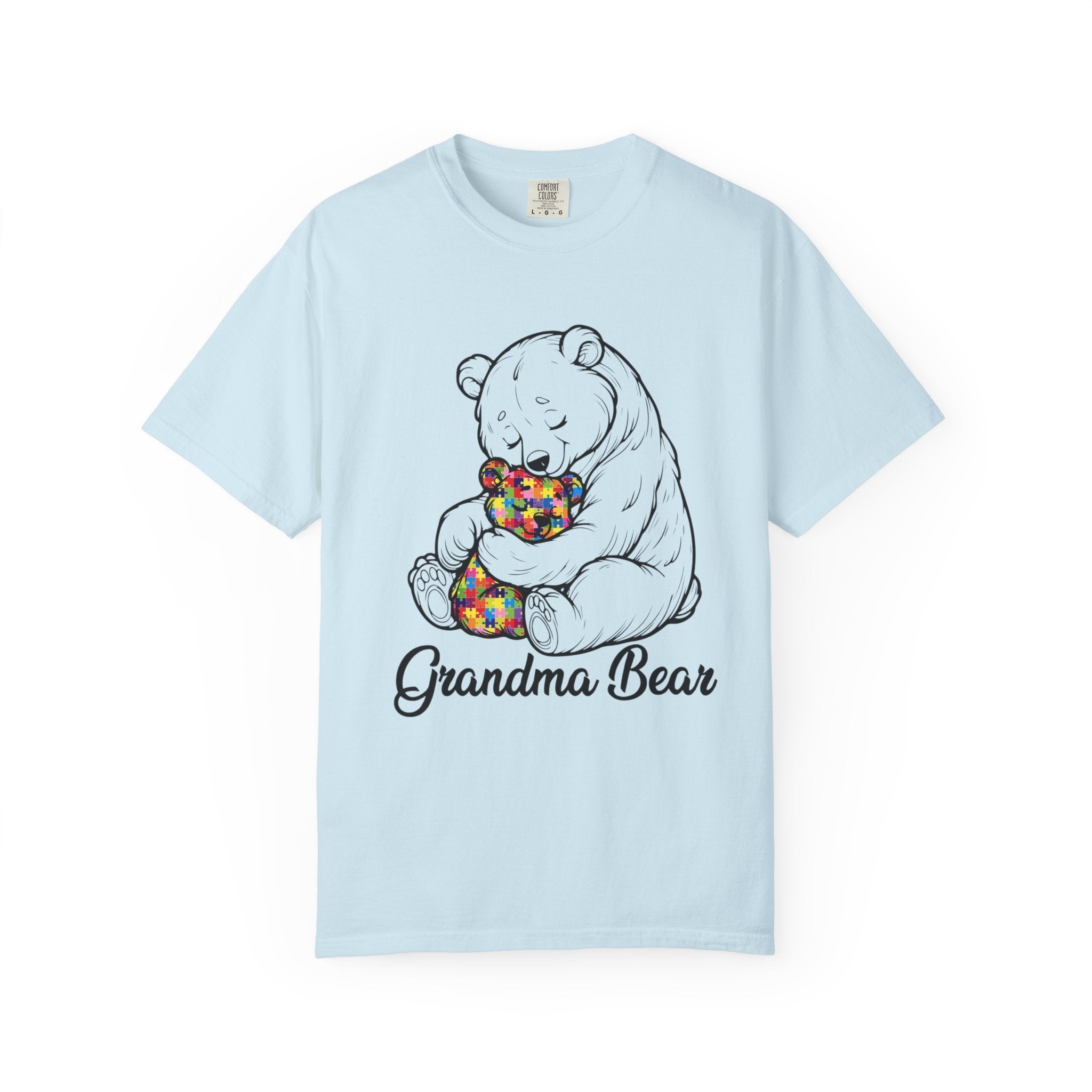 Grandma Bear T-Shirt – Cute Bear Hug Design with Colorful Teddy