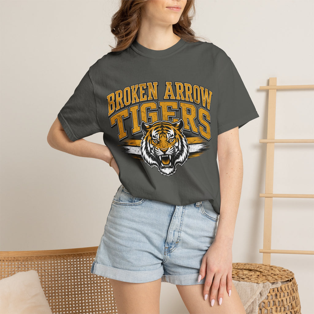 Broken Arrow Tigers Vintage Tiger Head T-Shirt