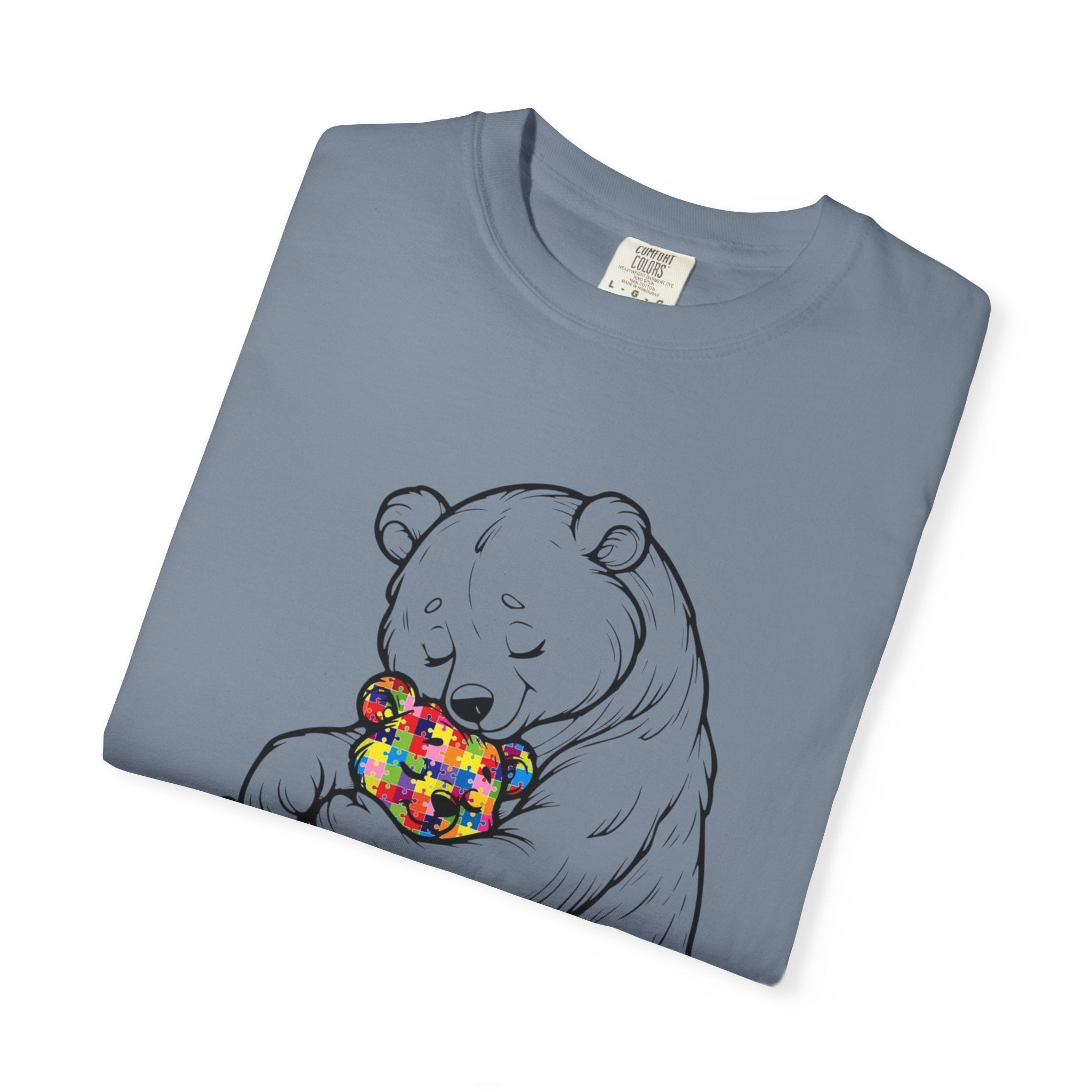 Grandma Bear T-Shirt – Cute Bear Hug Design with Colorful Teddy