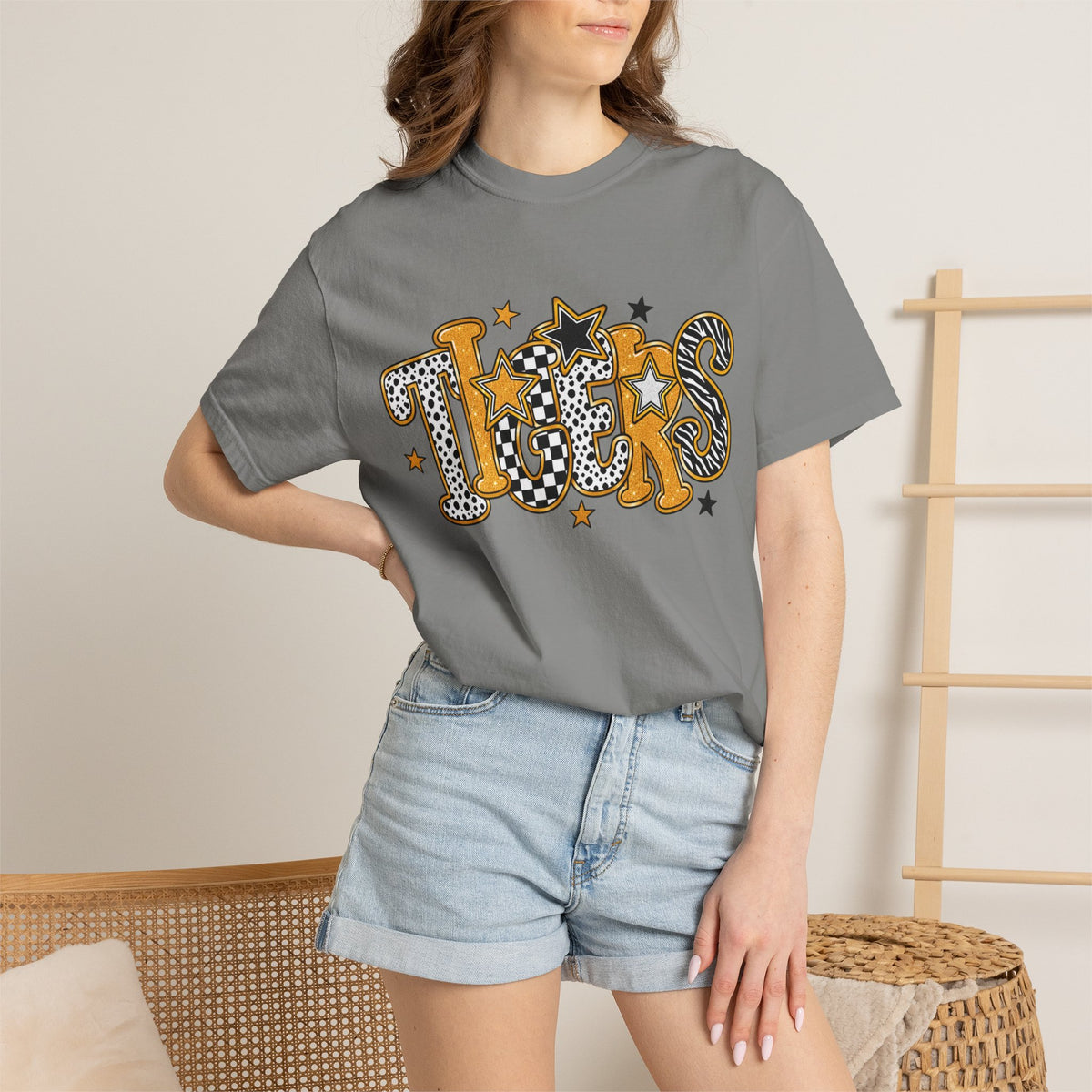T-Shirt — 'Tigers' Retro Leopard Print Graphic Tee